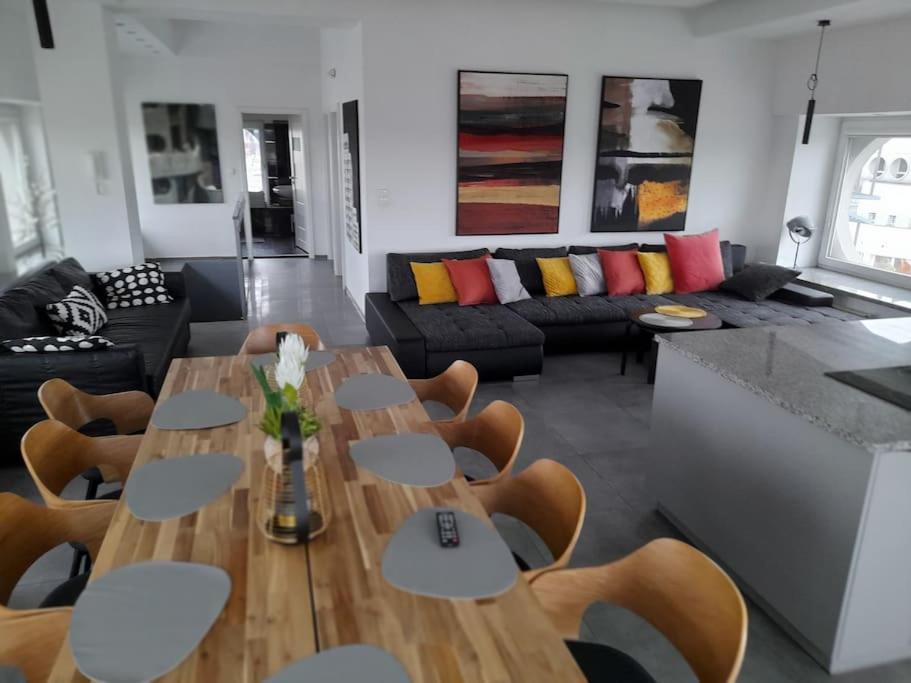 100M2 Penthouse On Top Of The City 1000Mb/S, Airc. Breslavia Exterior foto